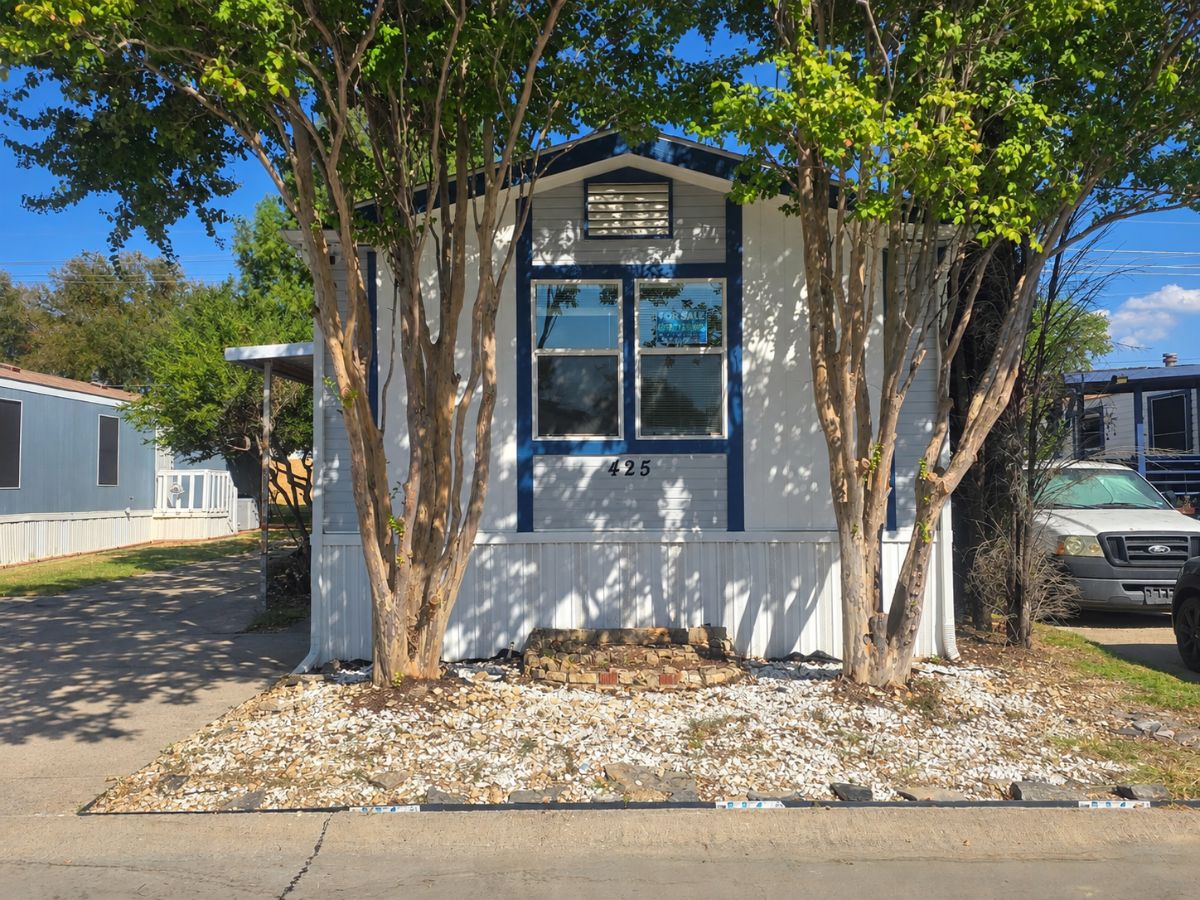 A photo of the Creekside Home